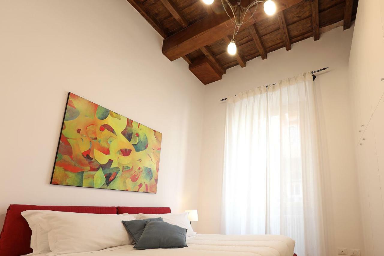 Croce 77 Central *